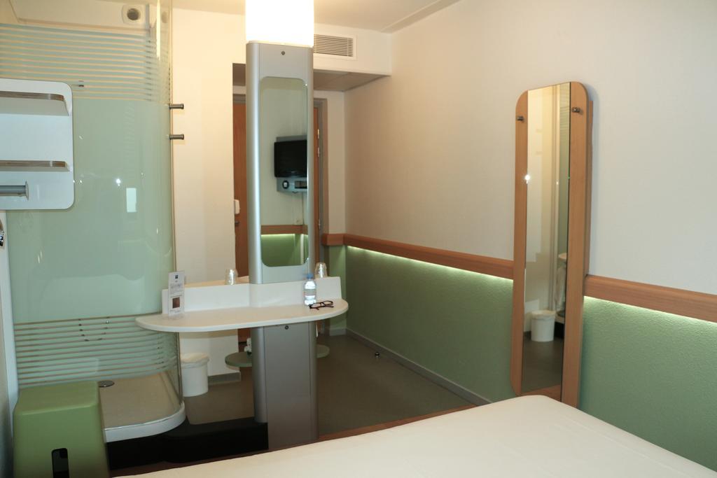 ibis budget Castelnaudary - A61 Ruang foto