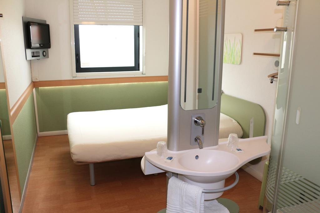 ibis budget Castelnaudary - A61 Ruang foto
